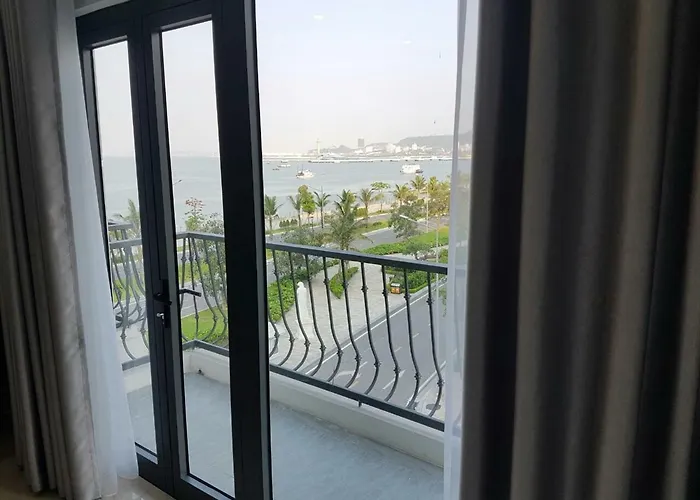Nguyen Gia Homestay Hotel *