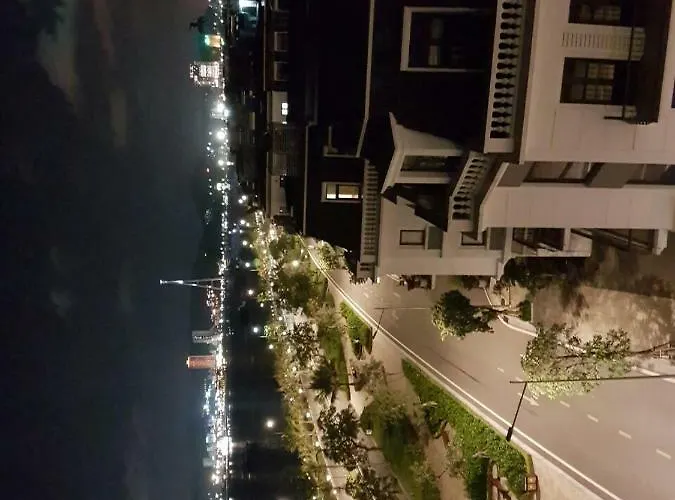 Nguyen Gia Homestay Hotel *